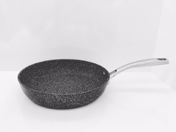 Forged aluminum fry pan